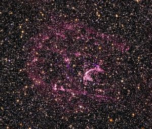 Chandra-FrenteSupernova-01